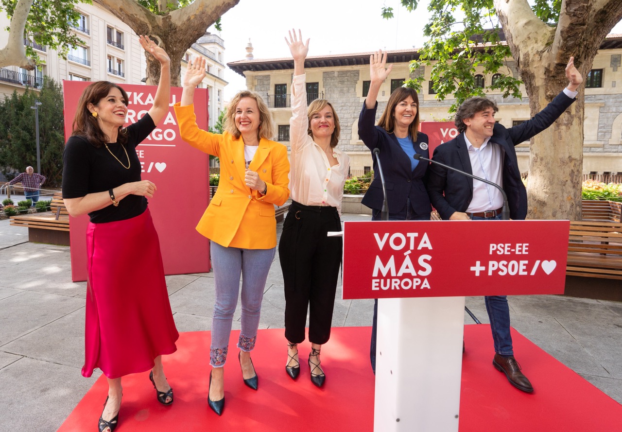 Acto de campaña europea con Pilar Alegría en Vitoria-Gasteiz